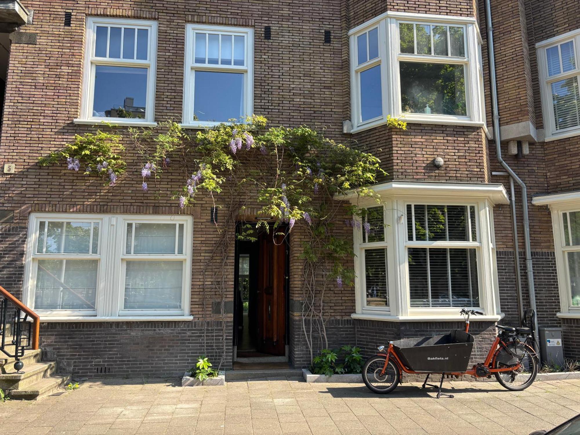 Appartement Spacious With Garden In Centre Amsterdam